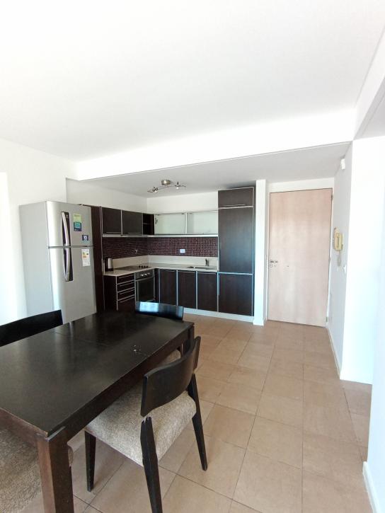 Excelente Depto. 2 Amb. C/balcon y Cochera - Imagen# 6