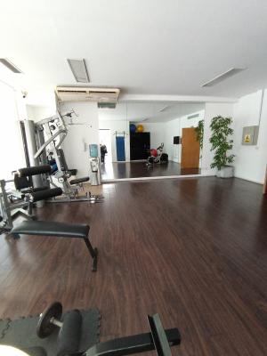 Excelente Depto. 2 Amb. C/balcon y Cochera - Imagen# 32