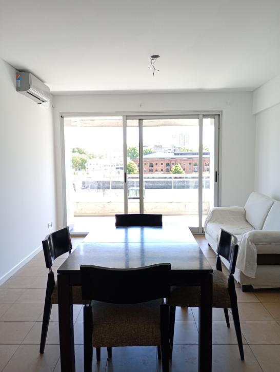 Excelente Depto. 2 Amb. C/balcon y Cochera - Imagen# 3