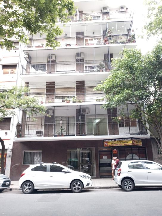 Excelente Depto. 3 Amb. C/balcon - Imagen# 1