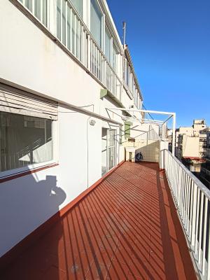 Excelente Depto. 2 Amb. C/balcon Aterrazado y Cochera - Imagen# 12