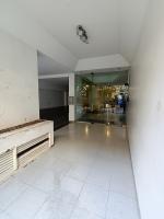 Excelente Depto. 2 Amb. C/balcon Aterrazado y Cochera - Imagen# 3