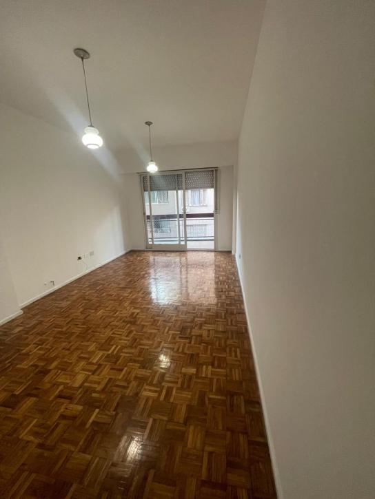 Excelente Departamento 2 Amb. C/balcon - Imagen# 4