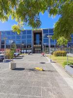 IMPECABLE OFCINA COMERCIAL CON COCHERAS en Alicia M. De Justo  VISTA AL DIQUE. - Imagen# 1