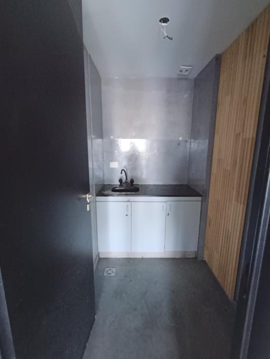 IMPECABLE OFCINA COMERCIAL CON COCHERAS en Alicia M. De Justo  VISTA AL DIQUE. - Imagen# 22
