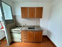 Lindo Depto. 2 Amb. al Frente sobre Av. Independencia - Imagen# 9