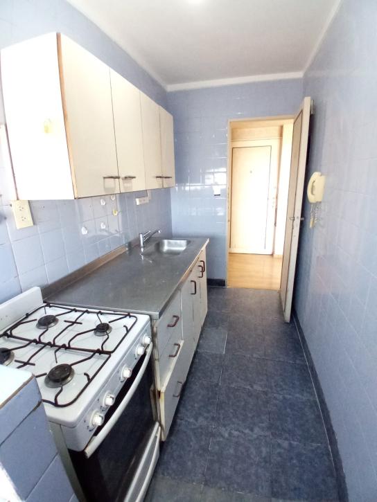 Excelente Depto. 2 Amb. C/balcon de Frente sobre Av Boedo - Imagen# 8