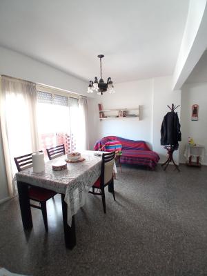 Excelente Depto. 4 Amb. C/ Balcon y Pati - Imagen# 7