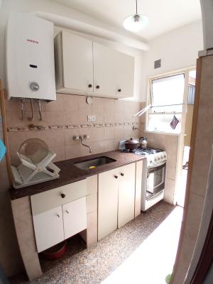 Excelente Depto. 4 Amb. C/ Balcon y Pati - Imagen# 12