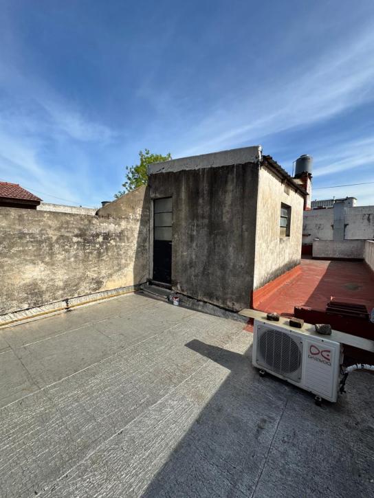 Casa Multifamiliar C/2 Deptos. 3 Amb. C/u, garage, Terraza. Patio - Imagen# 23