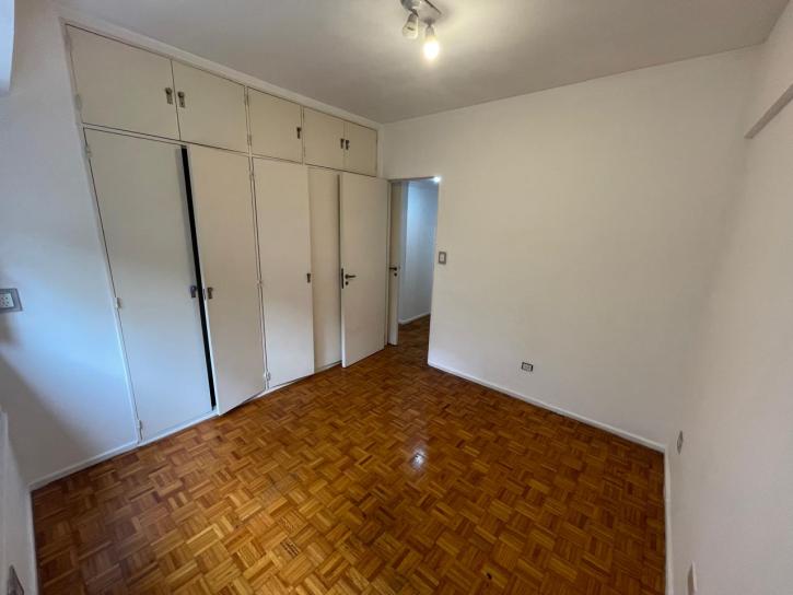 Excelente Depto. 3 Amb. C/balcon - Imagen# 18