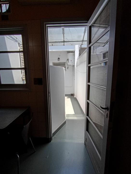 Excelente Depto. de 4 Amb. C/dependencia de Servicio y Balcon - Imagen# 23