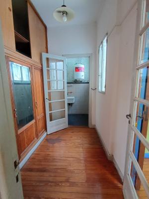 Excelente Depto. de 4 Amb. C/dependencia de Servicio y Balcon - Imagen# 30