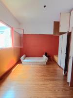 Excelente Depto. de 4 Amb. C/dependencia de Servicio y Balcon - Imagen# 8