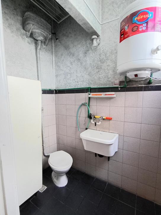 Excelente Depto. de 4 Amb. C/dependencia de Servicio y Balcon - Imagen# 16