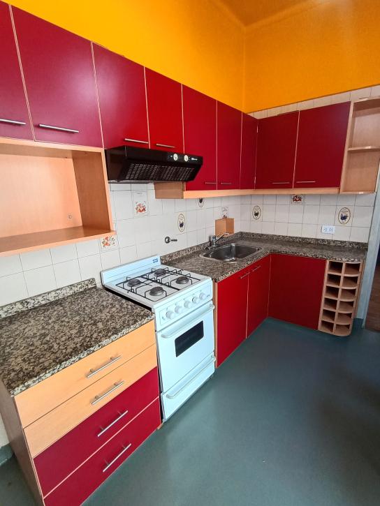 Excelente Depto. de 4 Amb. C/dependencia de Servicio y Balcon (Copy) - Imagen# 14