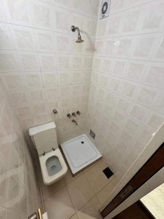 Excelente Oficina de 3 Amb. C/cochera - Imagen# 5