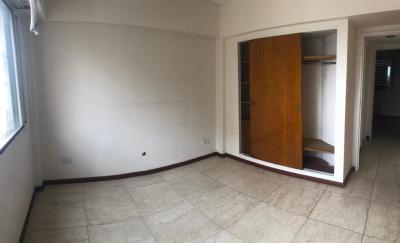 Excelente Depto. de 3 Ambientes C/balcon - Imagen# 7